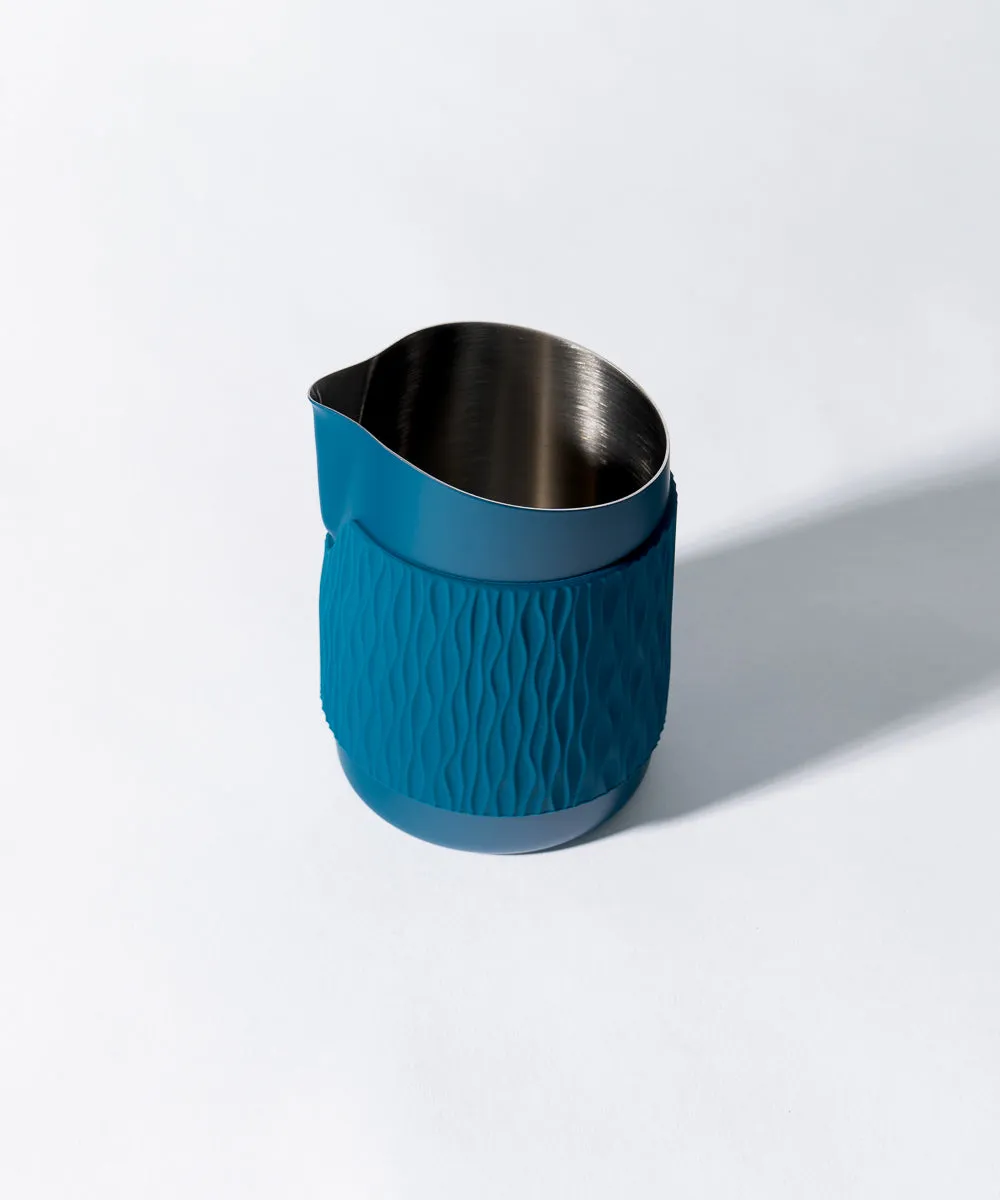 15OZ SLOW POUR SUPPLY® X WPM Monochrome Handleless Latte Art Pitcher with Soft Touch Silicone Wrap