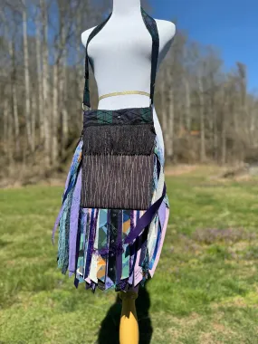 Fun Purple Festival Fringe Purse: A Hippie Shoulder Bag for Boho Fashionistas