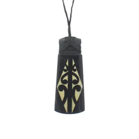 Pakohe Toki Pendant | by Rueben Tipene