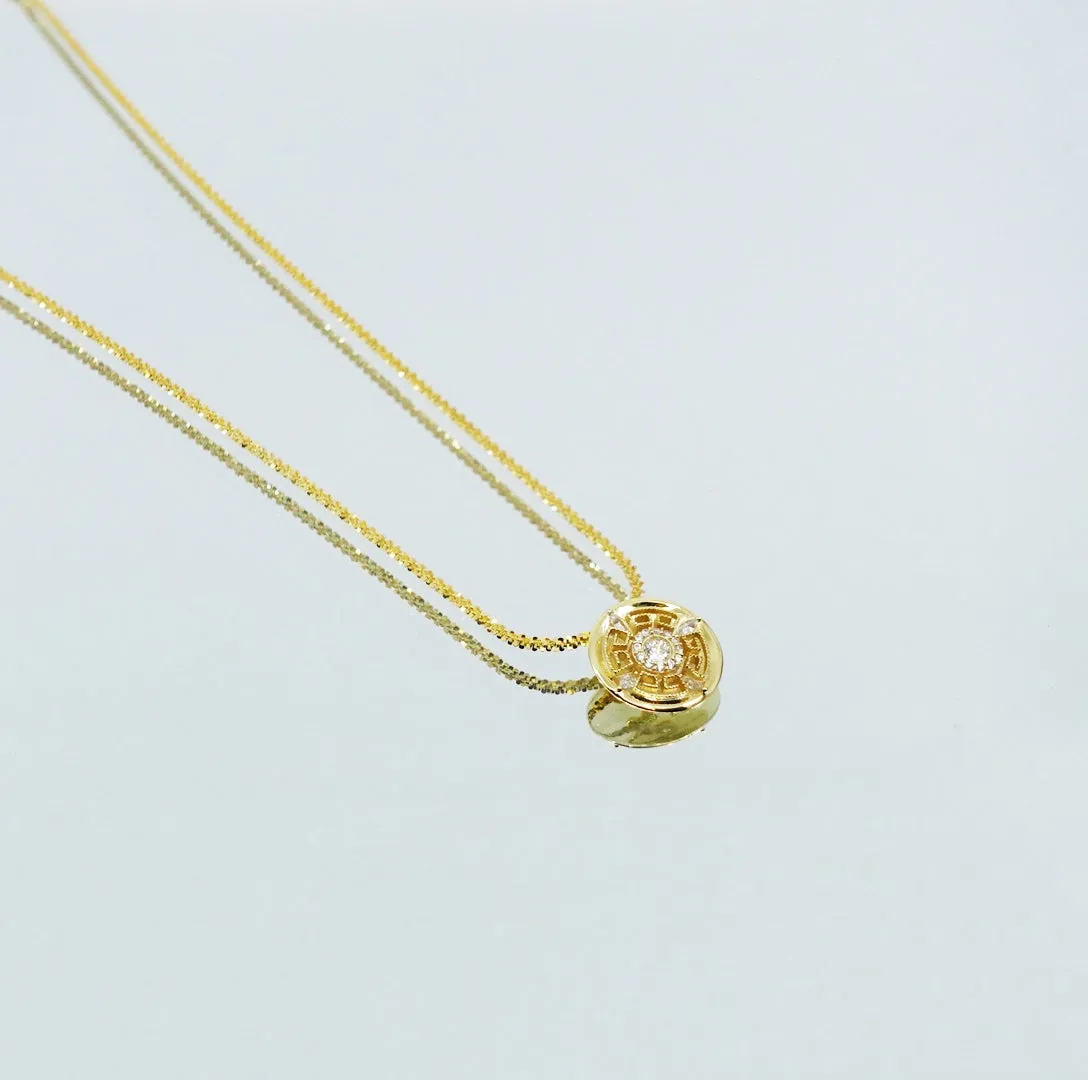 Revive Your Inner Kingdom Small Pendant Necklace Gold