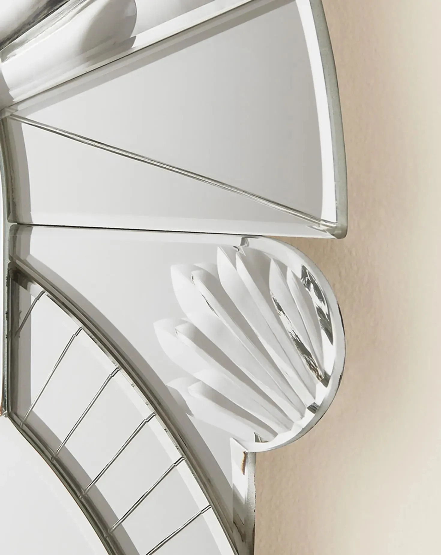 Scena Rotonda Mirror